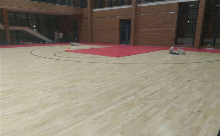 楓樺木實(shí)木運(yùn)動(dòng)地板結(jié)構(gòu)