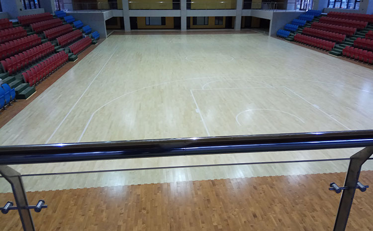 20厚舞臺實木地板多少錢一平米？