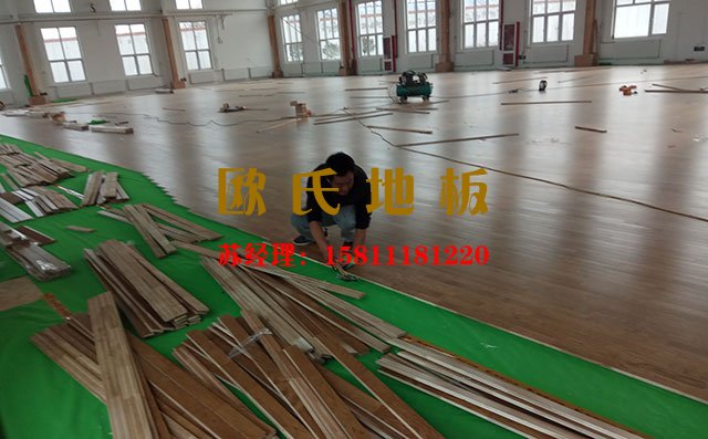 怎么選購專業的舞臺木地板生產廠家？