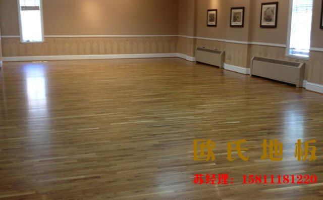 原來松木舞臺木地板還有這種效果