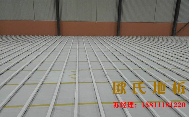 體育館木地板性能結構有什么特點
