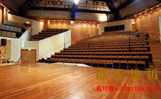 舞臺木地板涂防潮漆不代表防水