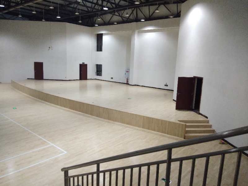 專業舞臺木地板，是這樣的