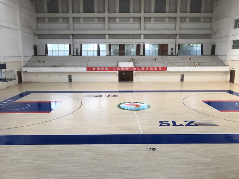 籃球場單雙龍骨區別室內籃球木地板廠家價格