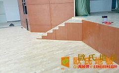 楓木舞臺木地板什么品牌好