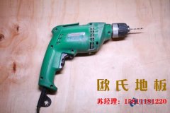 為什么室內(nèi)籃球場(chǎng)偏愛運(yùn)動(dòng)木地板？