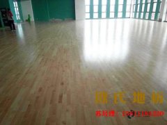 時下流行哪三種地板？